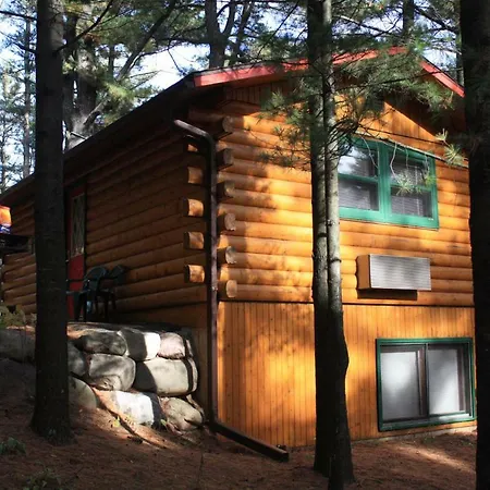 Log Cabins At Meadowbrook Resort-3